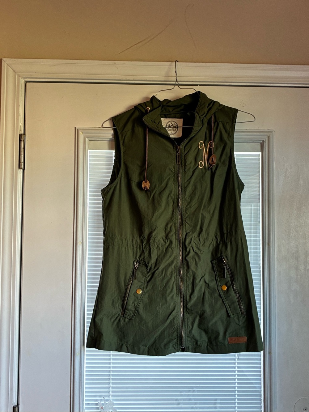 Women’s MARLEYLILY Monogrammed Vest Medium.